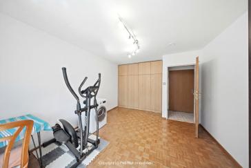 CHARMANT: Vermietete Eigentumswohnung mit 2 Balkonen und Garage in beliebter Lage der Oststadt – Karlsruhe – Vorschaubild 9