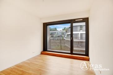 Großzügige und helle 3 Zimmer Wohnung mit ca. 85m², EBK, Concierge und Gym in Berlin-Mitte! – Vorschaubild 4