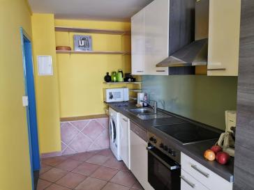 Große und helle 4 Zimmer-Wohnung mit 2 Balkonen, beste City-Infrastruktur, 270° Panorama-Blick über Berlin – 10117 Berlin – Vorschaubild 10