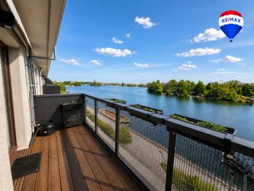 Exklusive 4-Zimmer-Wohnung mit Wasserblick, Balkon & Tiefgarage in Bestlage von Berlin-Spandau
