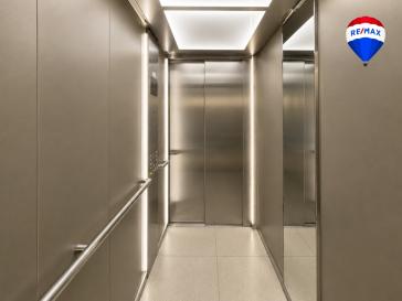 Exklusive 4-Zimmer-Wohnung mit Wasserblick, Balkon & Tiefgarage in Bestlage von Berlin-Spandau – 13585 Berlin – Vorschaubild 14