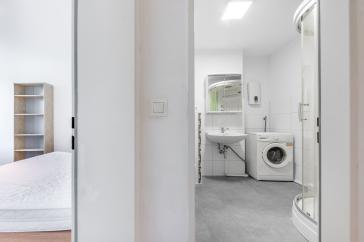 Property thumbnail 8