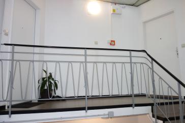 EXKLUSIV AM LESSINGPLATZ HELL + RUHIG RENOVIERT INKL. EINBAUKÜCHE LAMINAT DUSCHBAD 5. ETAGE/OBERBILK – Düsseldorf – Vorschaubild 11