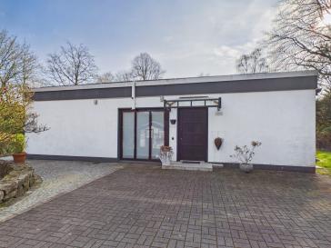 Großzügiges Anwesen mit Wohnen und Arbeiten auf über 2.400 m² Grundstück – vielseitig nutzbar – Bochum – Vorschaubild 2