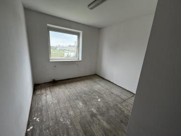 Property thumbnail 11