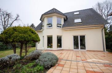 Traumhaftes Einfamilienhaus auf großem Eckgrundtsück in Berlin Kaulsdorf zu vermieten – Berlin – Vorschaubild 11